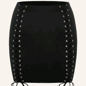 Lace up skirt
